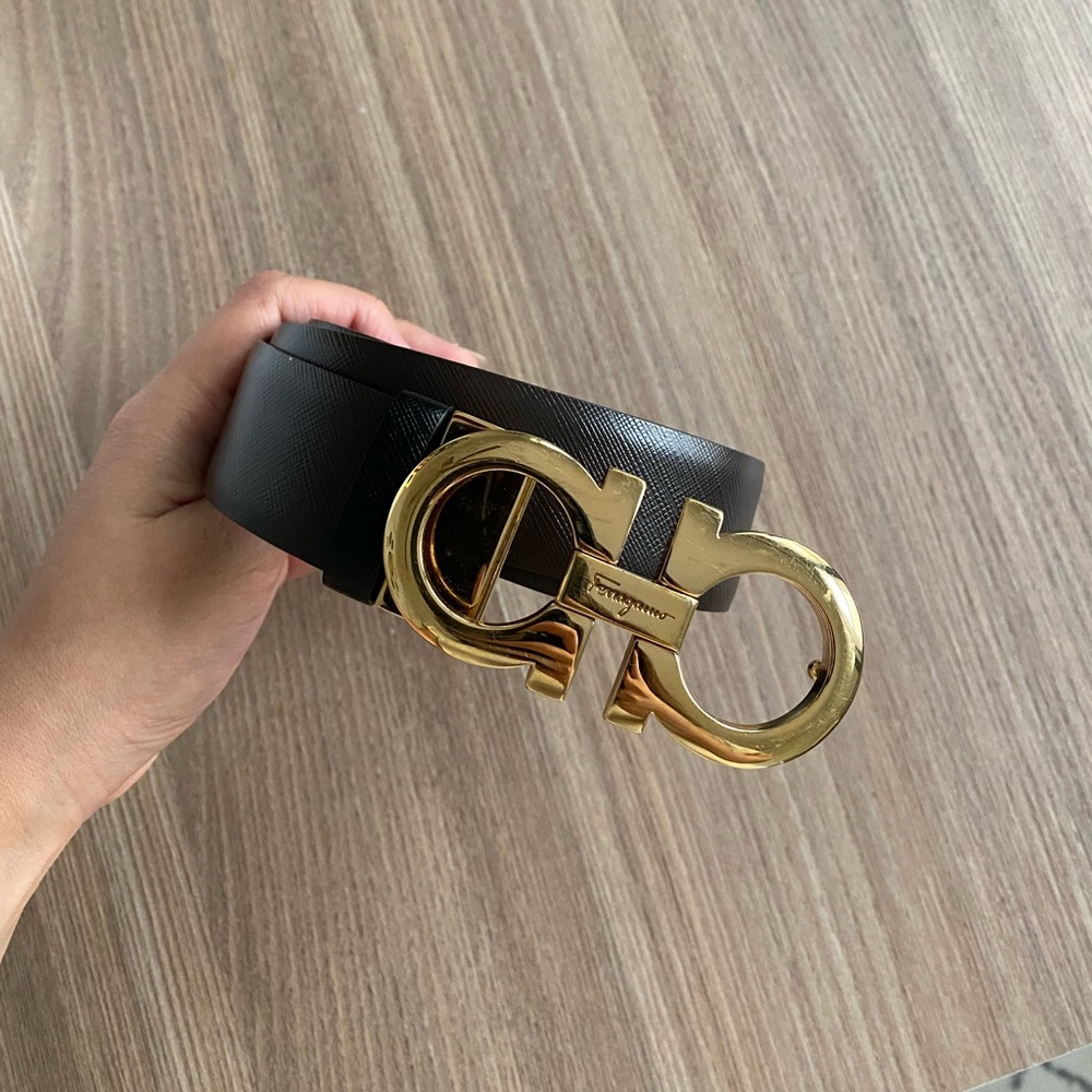 COPY/RELISTING - Ferragamo two toned belt
